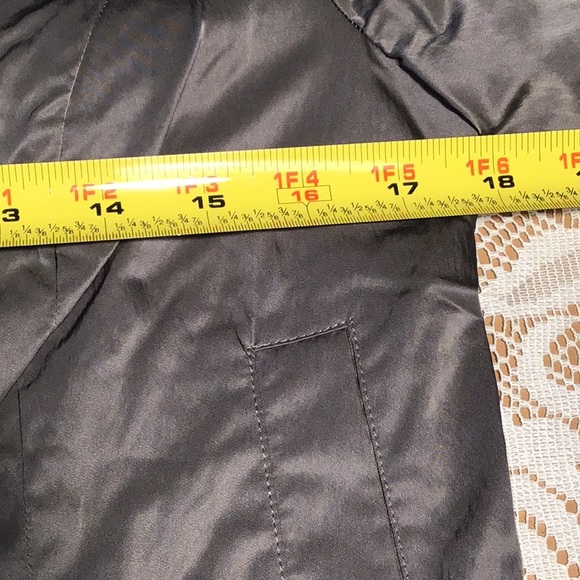 🎁 MONÍSIMO Gray Jacket, short SLEVES - Picture 14 of 16